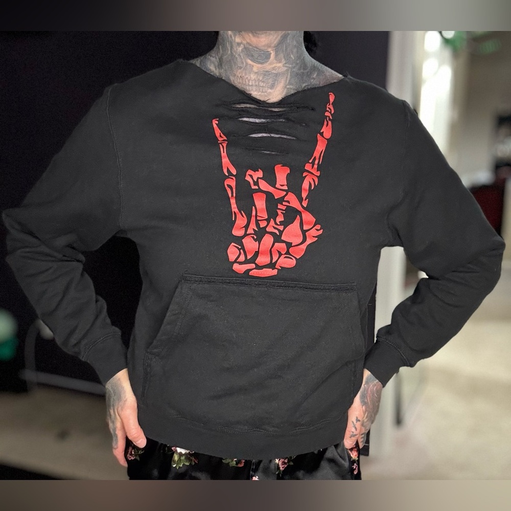 Black Graphic Women’s Shirt